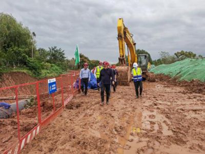 全力跑出工程建设加速度—幸运彩乡村发展集团经营班子现场督导调研重点项目推进情况